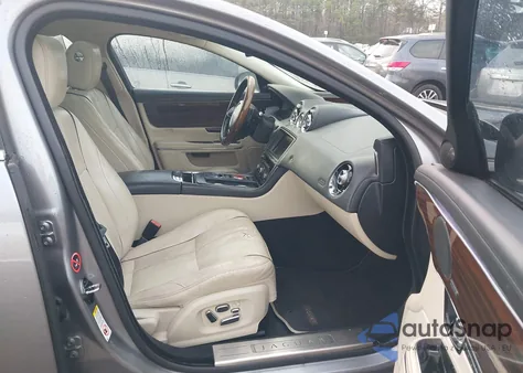 2013 Jaguar Xj Xjl Portfolio from USA, damaged, VIN SAJWA2GBXDLV40309